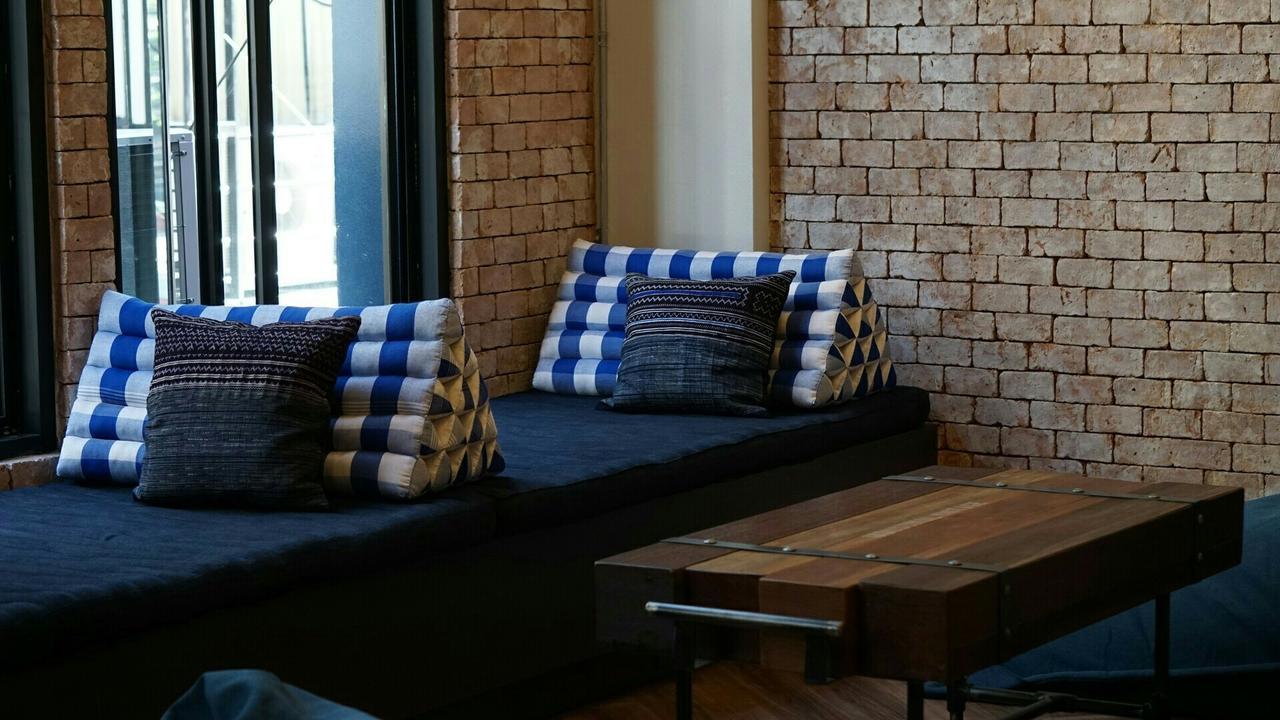 Natee Hostel Bangkok Exterior photo