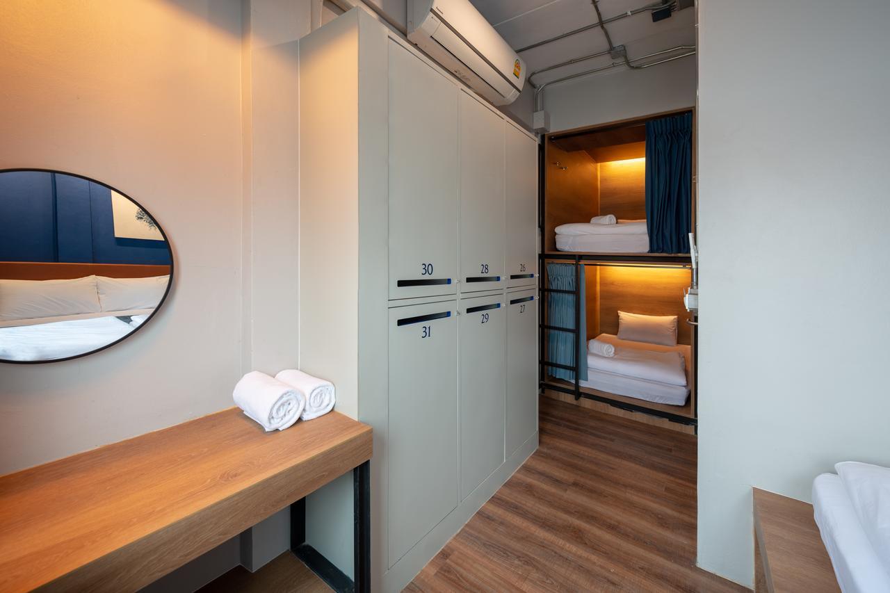 Natee Hostel Bangkok Exterior photo