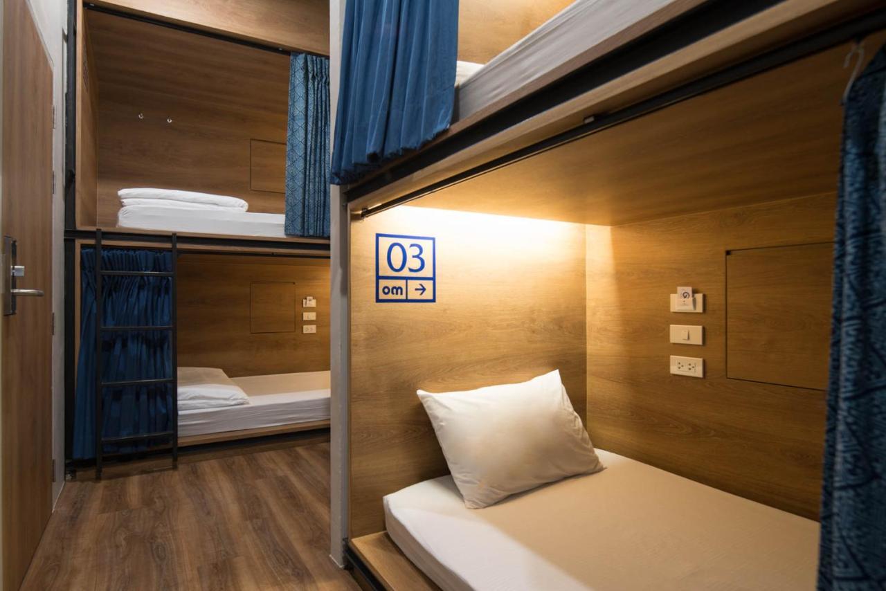 Natee Hostel Bangkok Exterior photo